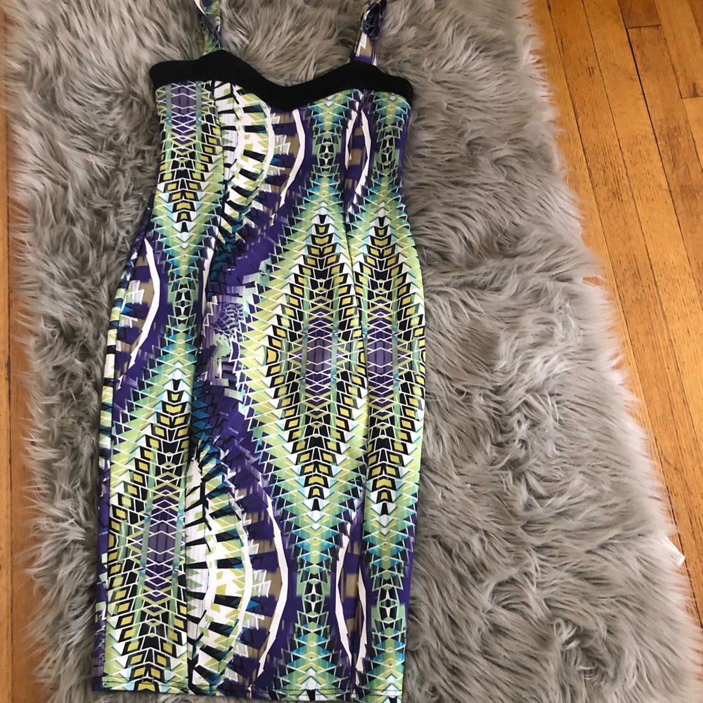 Cute midi dress - Picture 3 of 3